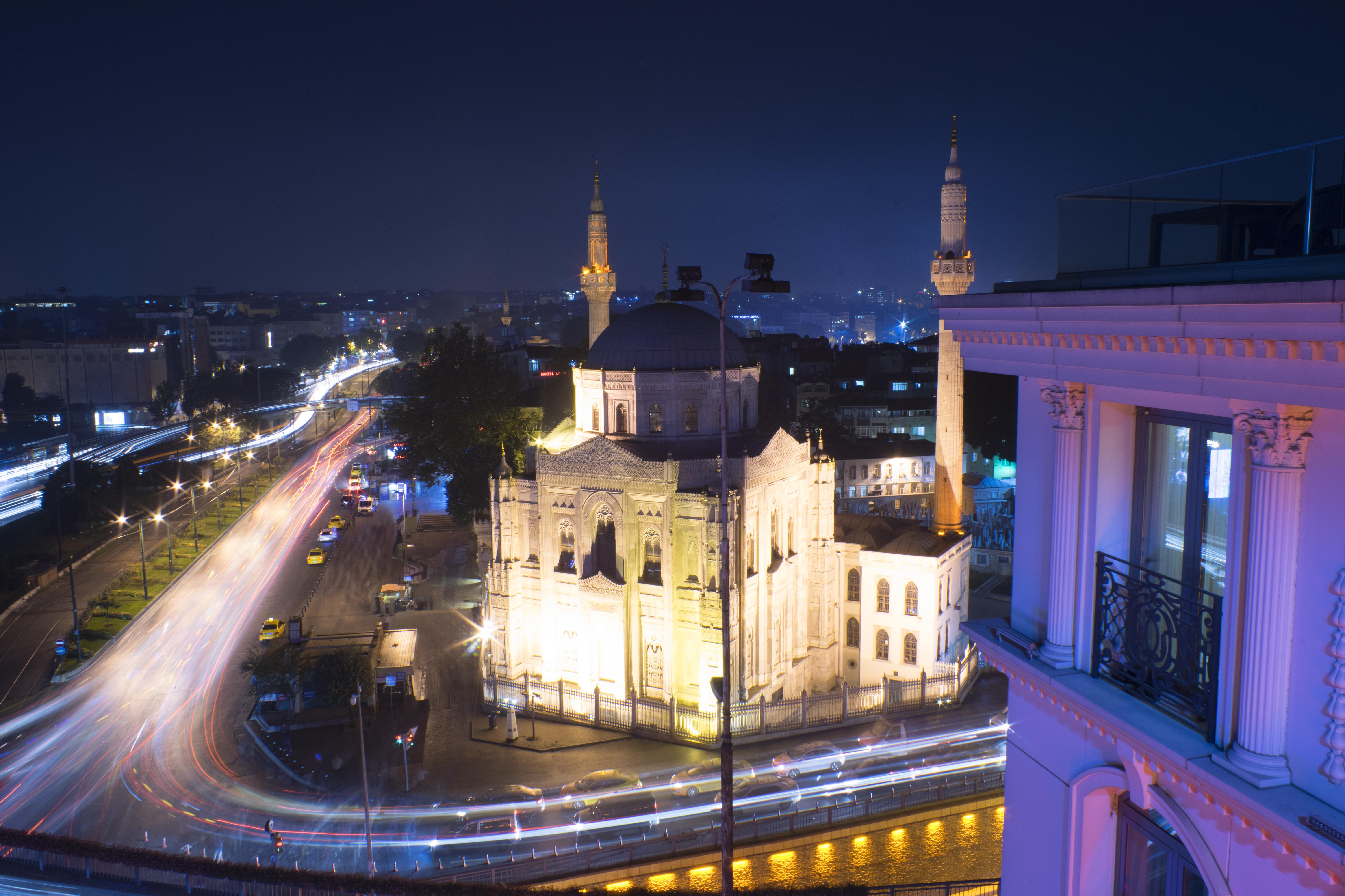 Parmada Hotel Istanbul Exteriör bild
